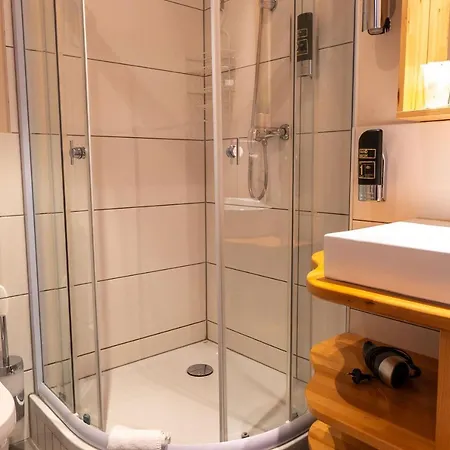 Warum Ins 3* Neckarsulm