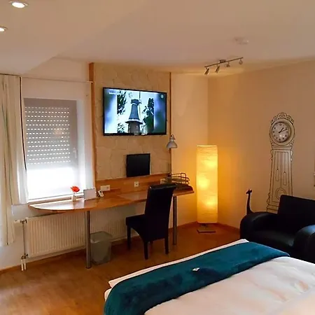 Aparthotel Warum Ins