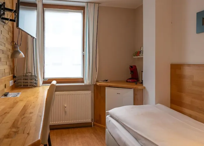 Warum Ins Неккарзульм