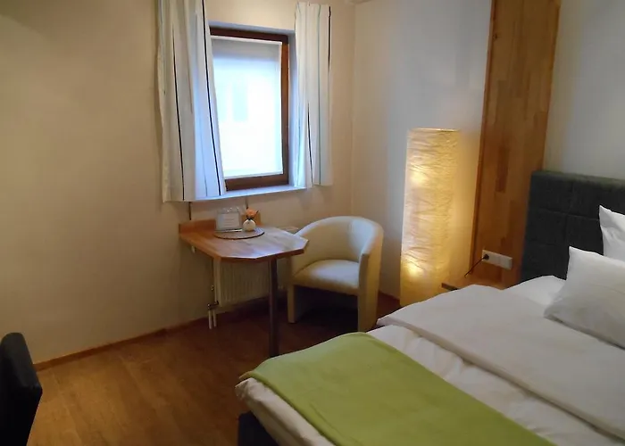 Warum Ins Неккарзульм